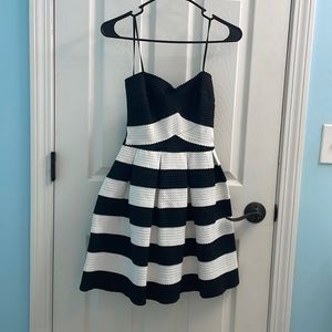 Strapless dress